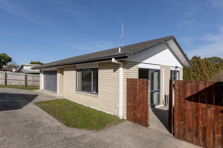 Photo of property in 2a Maggie Place, Ohauiti, Tauranga, 3112