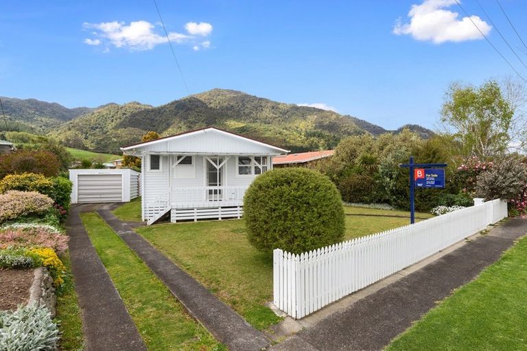 Photo of property in 5 Carlton Street, Te Aroha, 3320