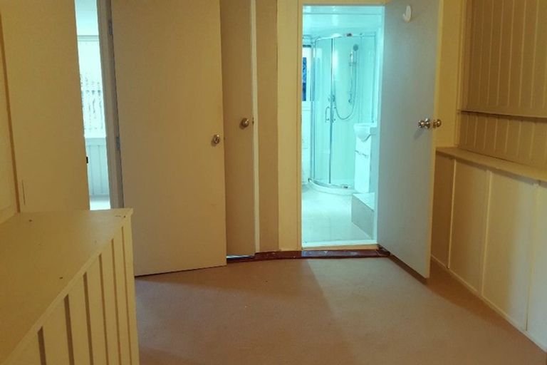 Photo of property in 191 East Coast Road, Castor Bay, Auckland, 0620