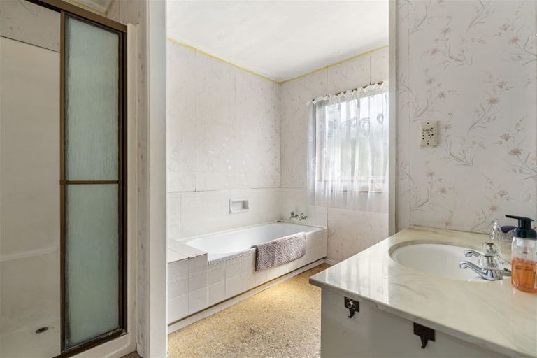 Photo of property in 25 Porritt Avenue, Chatswood, Auckland, 0626