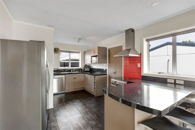 Photo of property in 1/3 Finsbury Street, Islington, Christchurch, 8042