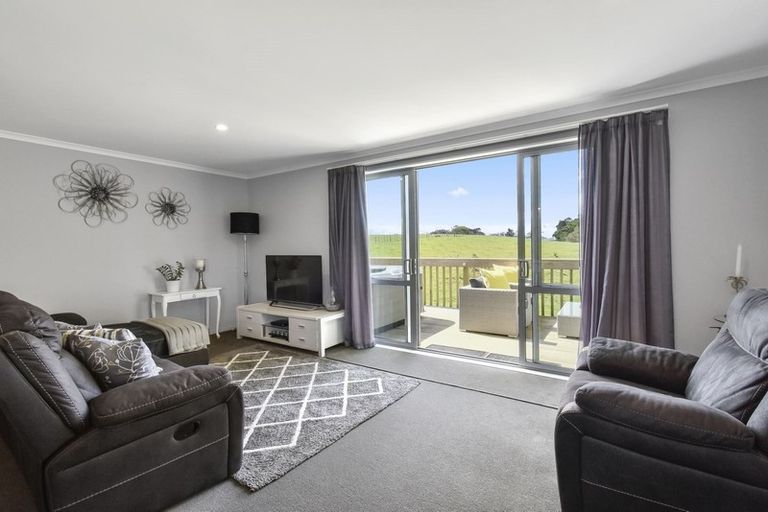 Photo of property in 14 Henry Lane, Patumahoe, Pukekohe, 2679