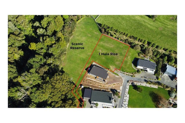 Photo of property in 1 Huia Rise, Ohakune, 4625