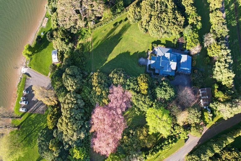 Photo of property in 36 Pahoia Beach Road, Whakamarama, Tauranga, 3172