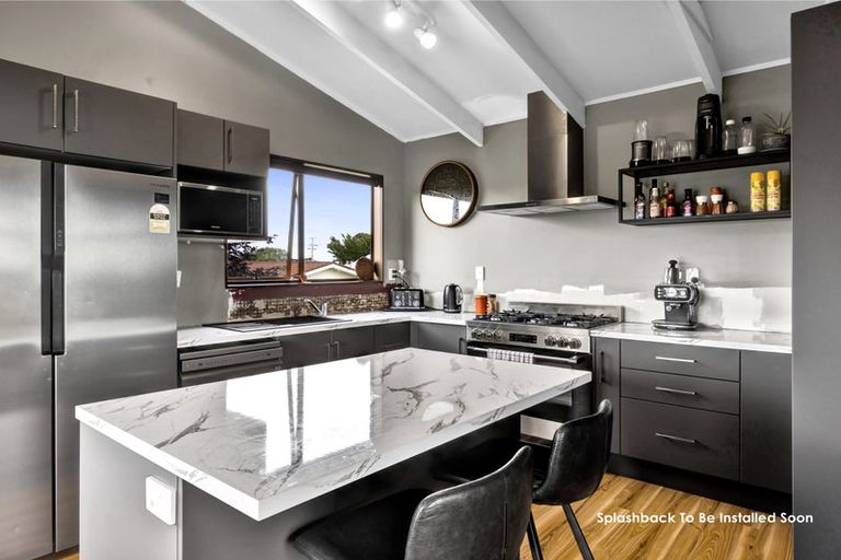 Photo of property in 7 Green Lane, Hawera, 4610