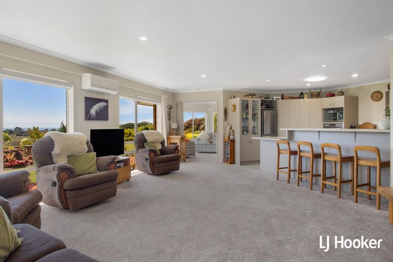 Photo of property in 127 Koutunui Road, Athenree, Katikati, 3177
