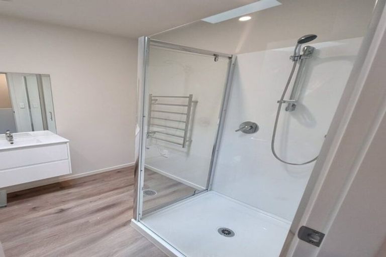 Photo of property in 1115b High Street, Taita, Lower Hutt, 5011