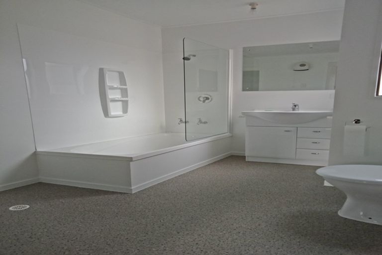 Photo of property in 6 Marett Street, Macandrew Bay, Dunedin, 9014