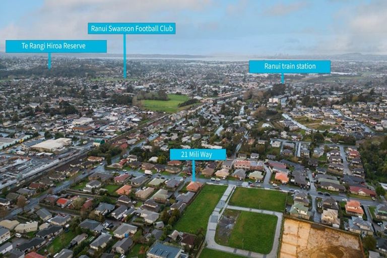 Photo of property in 21 Mili Way, Ranui, Auckland, 0612