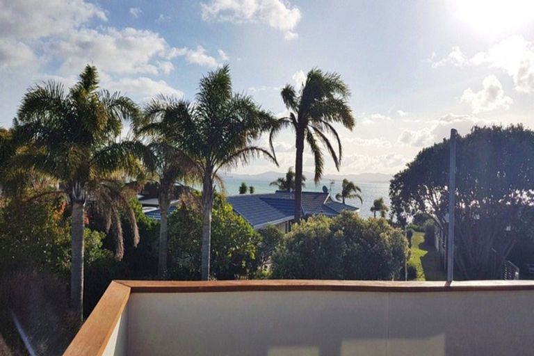 Photo of property in 36 Manaia View Road, One Tree Point, 0118