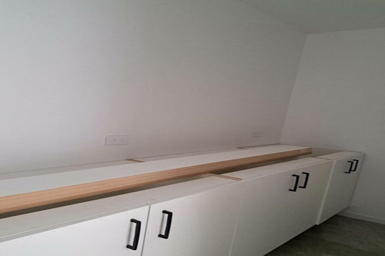 Photo of property in 10 Station Road, Coalgate, 7673