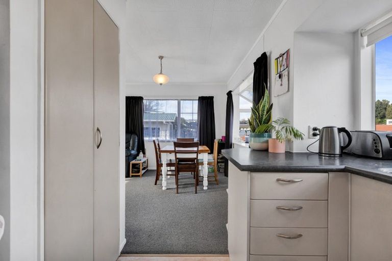 Photo of property in 9a Ballantrae Place, Highlands Park, New Plymouth, 4312