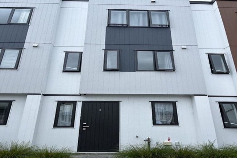 Photo of property in 5/3 Abbotleigh Avenue, Te Atatu Peninsula, Auckland, 0610