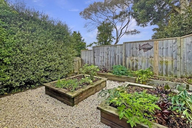 Photo of property in 33 Pacific Street, Waiuku, 2123