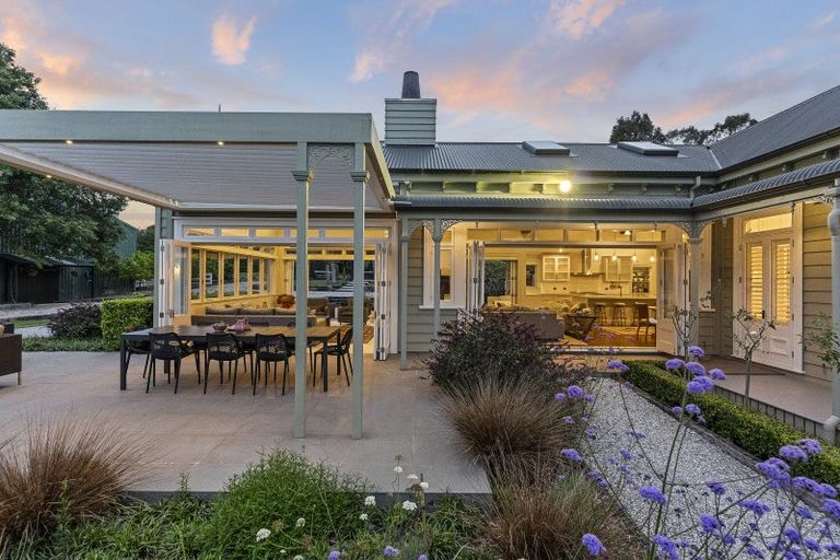 Photo of property in 316 Monument Road, Clevedon, Papakura, 2582