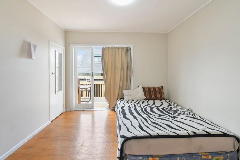 Photo of property in 45a Jellicoe Road, Manurewa, Auckland, 2102