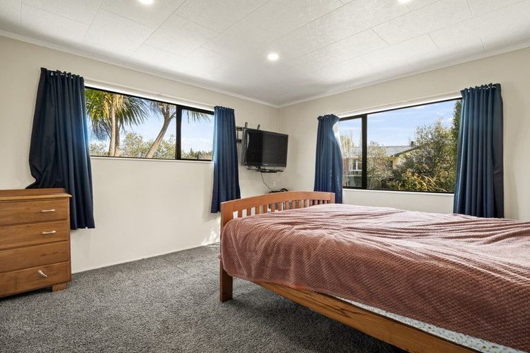 Photo of property in 19 Kennard Crescent, Karitane, Waikouaiti, 9471