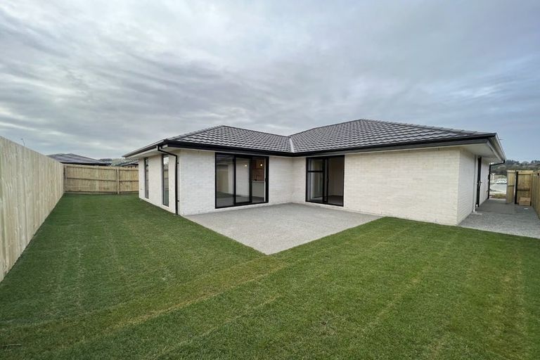 Photo of property in 10 Ned Place, Halswell, Christchurch, 8025