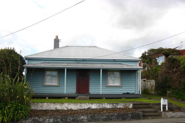 Photo of property in 25 Standish Street, Westown, New Plymouth, 4310