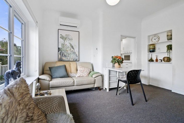 Photo of property in 1/193 The Terrace, Wellington Central, Wellington, 6011