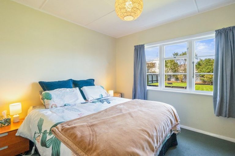 Photo of property in 12 Elm Street, Ebdentown, Upper Hutt, 5018