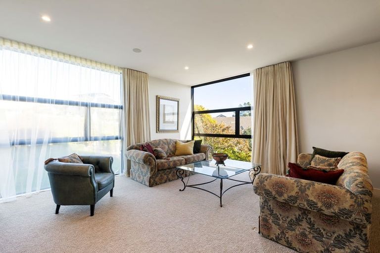 Photo of property in 142 Lake Crescent, Hamilton Lake, Hamilton, 3204