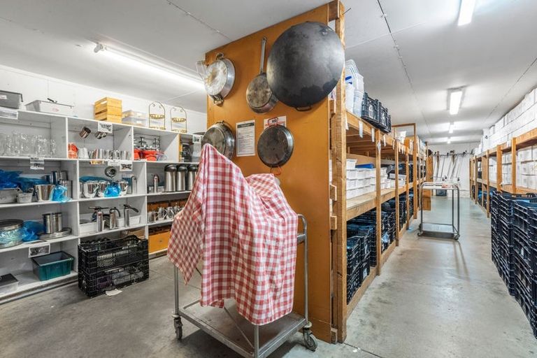 Photo of property in 43 School Road, Te Horo, Otaki, 5582