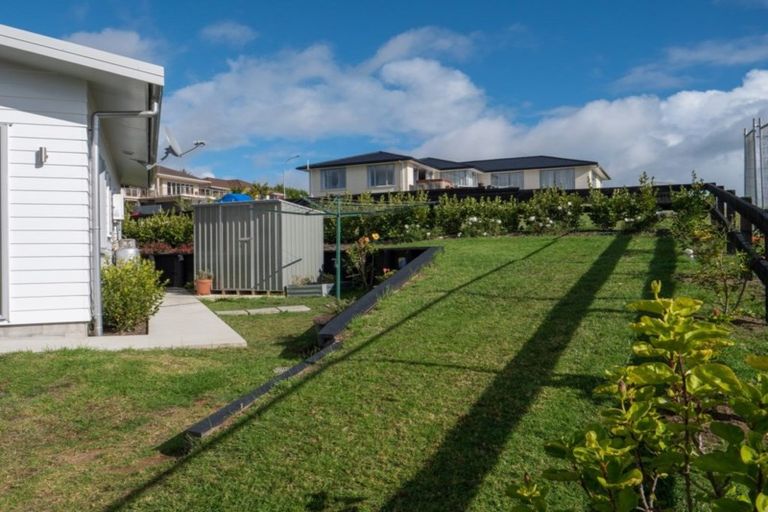 Photo of property in 14 Lori Lane, Coopers Beach, 0420