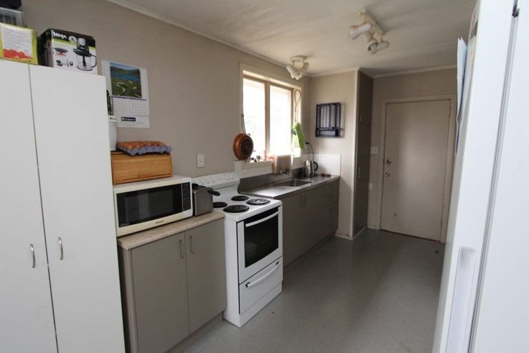 Photo of property in 45 Te Puea Avenue, Meremere, Mercer, 2474