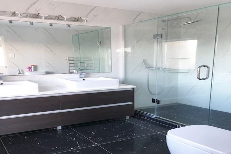 Photo of property in 62 Castlederg Drive, Flat Bush, Auckland, 2019