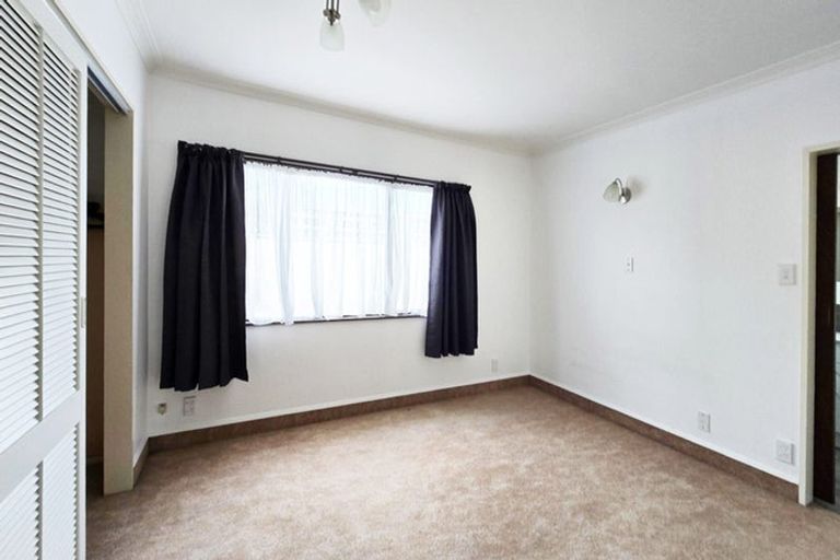 Photo of property in 32b Charles Street, Westshore, Napier, 4110