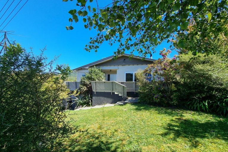 Photo of property in 63 Ranfurly Street, Runanga, 7803