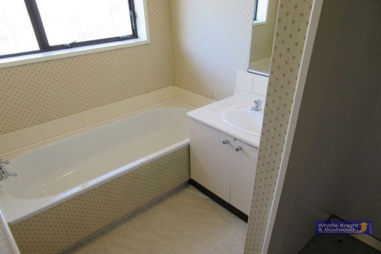 Photo of property in 1/74a Jeffreys Road, Fendalton, Christchurch, 8052