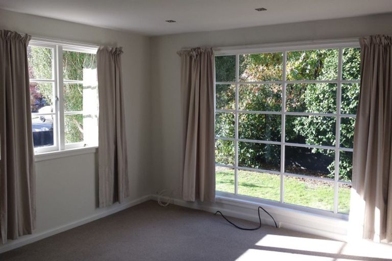 Photo of property in 21 Wayside Avenue, Burnside, Christchurch, 8053