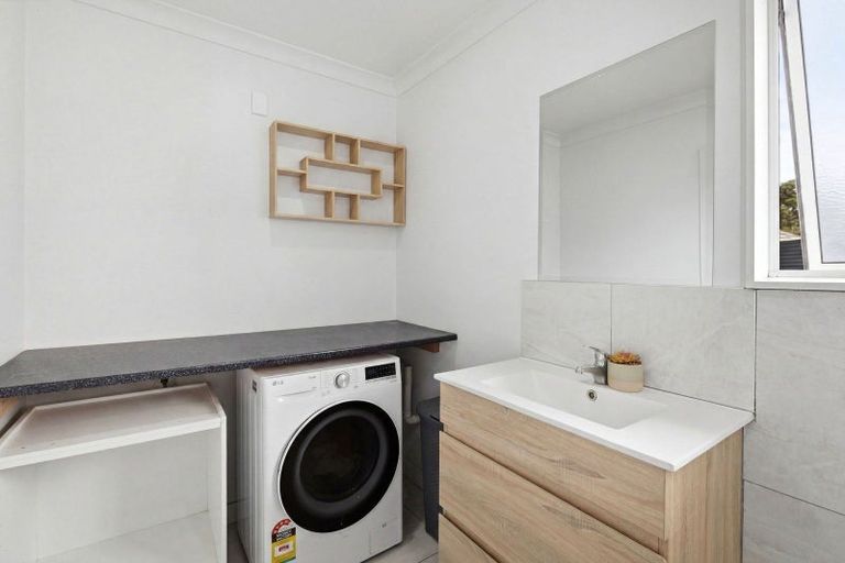Photo of property in 97 Carlton Avenue, Tawhero, Whanganui, 4501