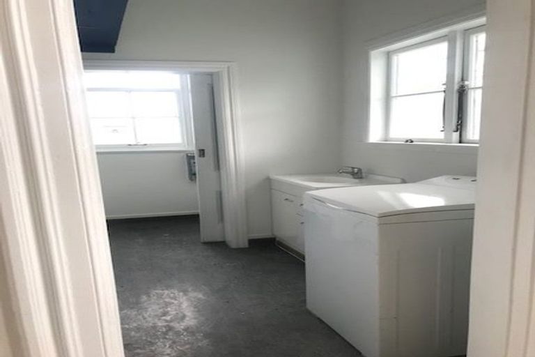 Photo of property in 1/239 Adelaide Road, Newtown, Wellington, 6021