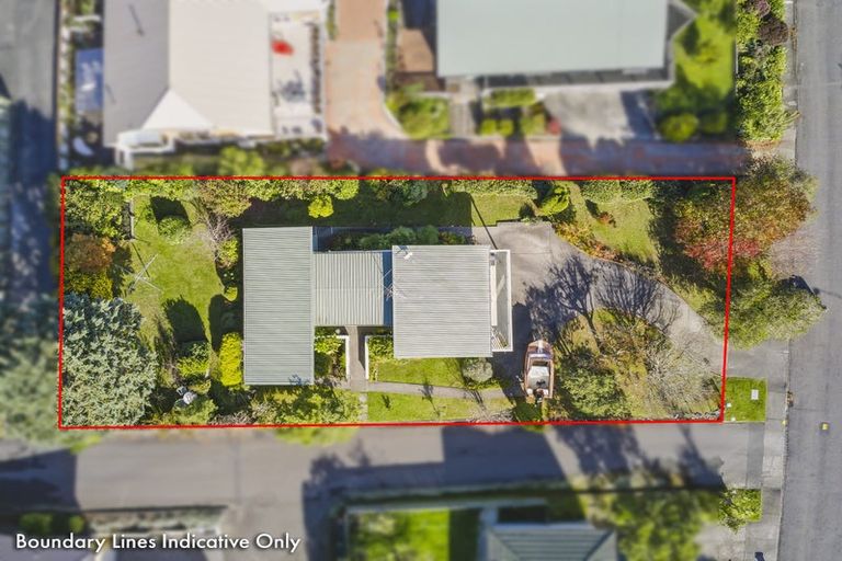 Photo of property in 47 Kakariki Grove, Waikanae, 5036