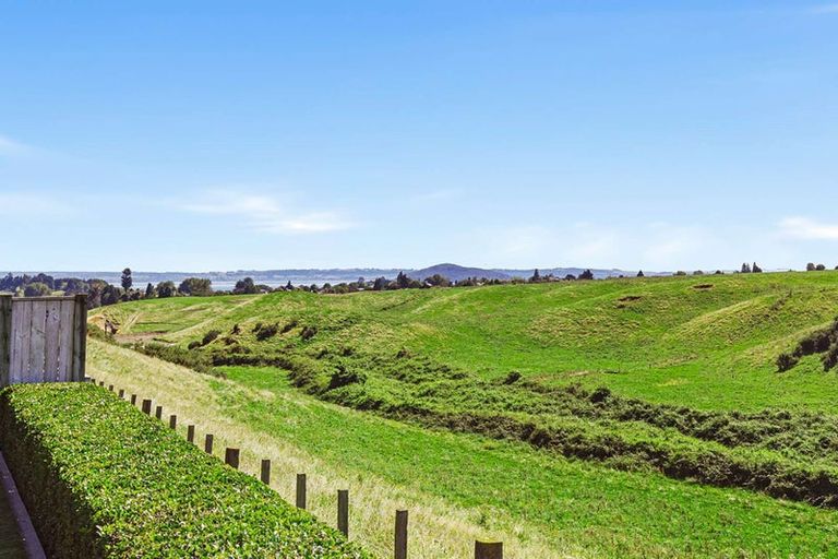 Photo of property in 104 Basley Road, Owhata, Rotorua, 3010