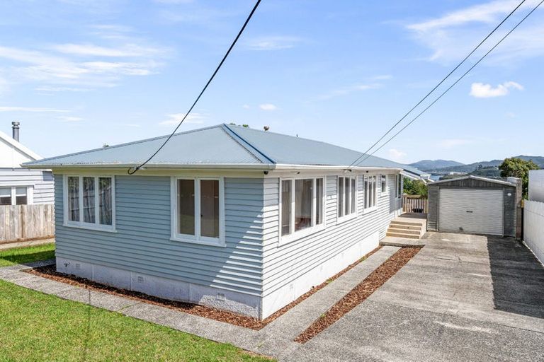 Photo of property in 52 Handforth Street, Onerahi, Whangarei, 0110