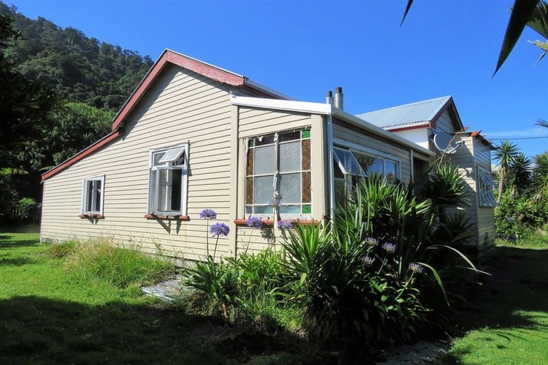 Photo of property in 82 Torea Street, Granity, 7823