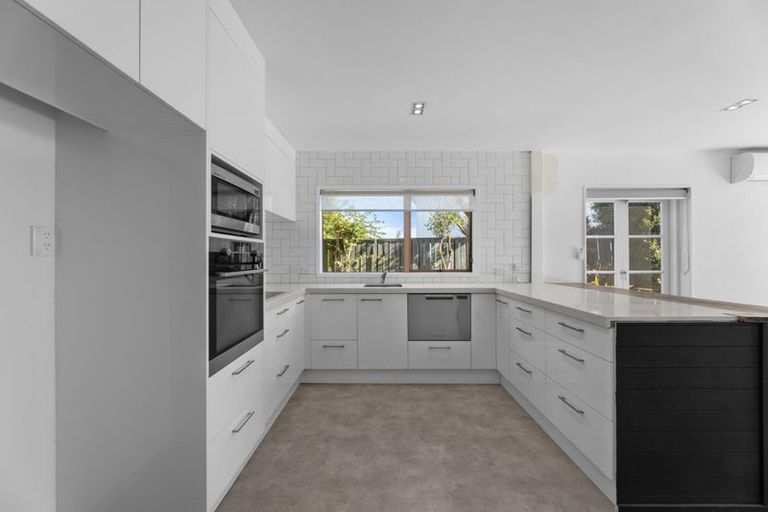 Photo of property in 1/17 Hawkins Street, Meadowbank, Auckland, 1072