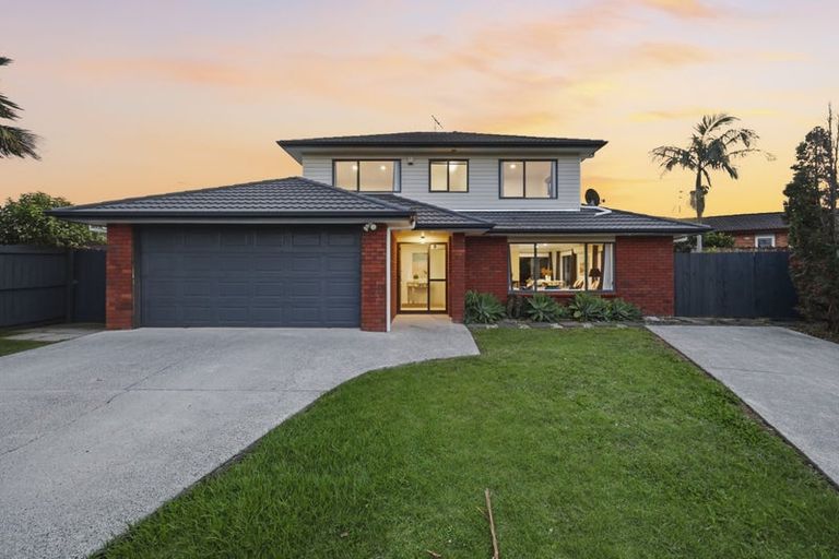 Photo of property in 35 Peninsula Road, Mangere, Auckland, 2022