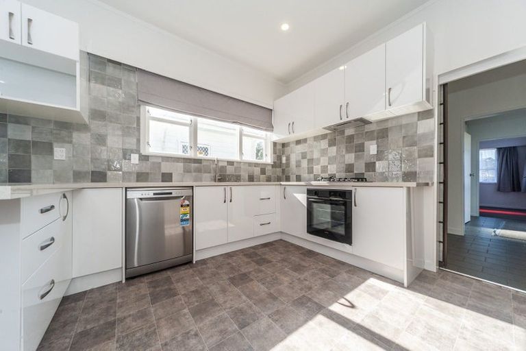 Photo of property in 43 Rotherham Terrace, Miramar, Wellington, 6022