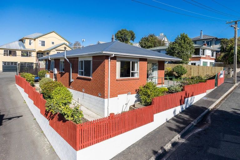 Photo of property in 31 Durham Street, Mornington, Dunedin, 9011