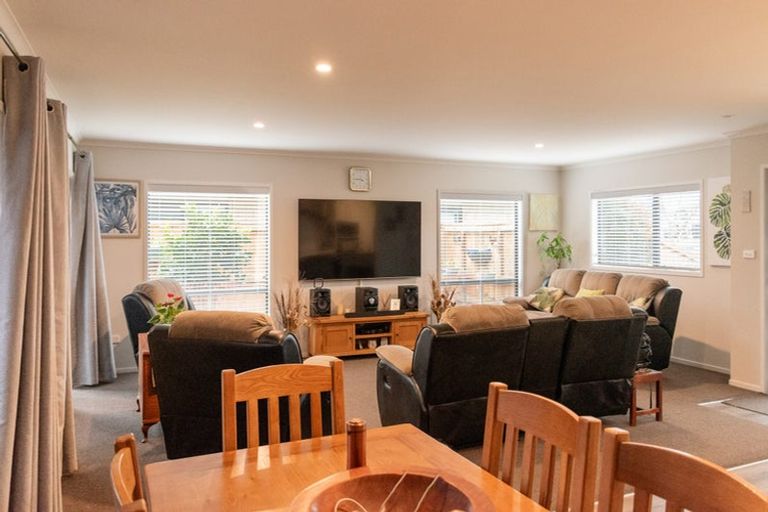 Photo of property in 130 Penetaka Heights, Pyes Pa, Tauranga, 3112