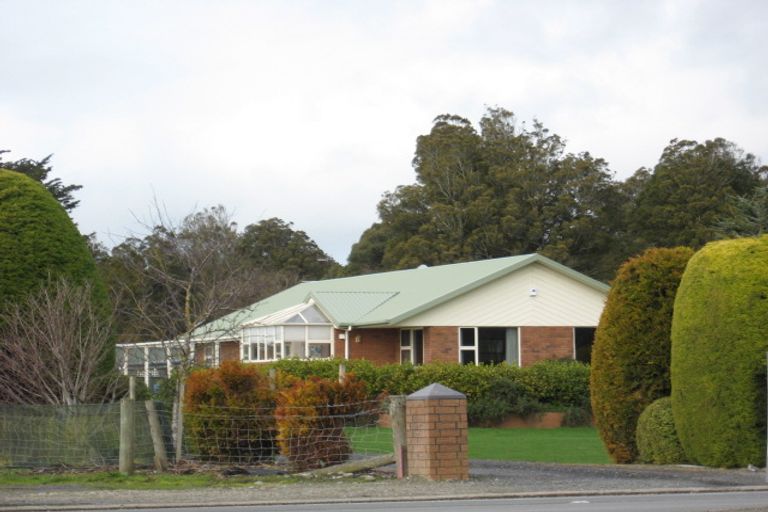 Photo of property in 665 Queens Drive, Waikiwi, Invercargill, 9810