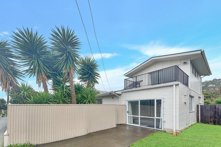 Photo of property in 11 Menzies Street, Sumner, Christchurch, 8081