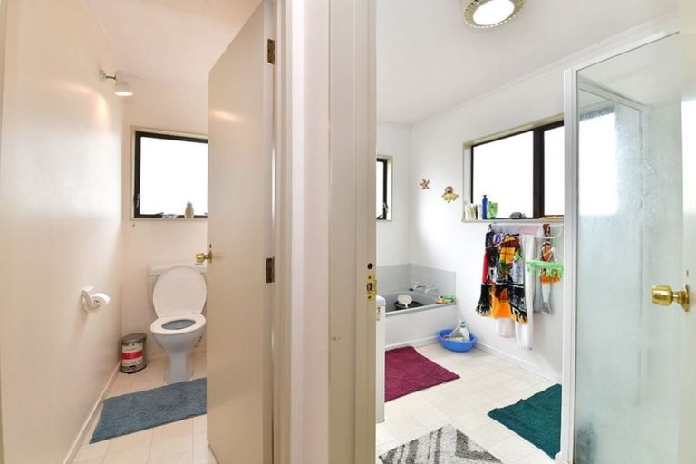 Photo of property in 26b Pine Road, Orewa, 0931