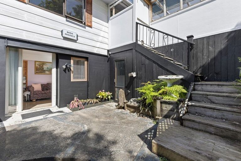 Photo of property in 2/26 Forest Hill Road, Henderson, Auckland, 0612
