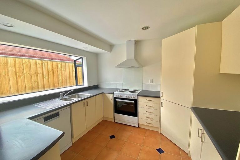 Photo of property in 186 Henderson Valley Road, Henderson, Auckland, 0612